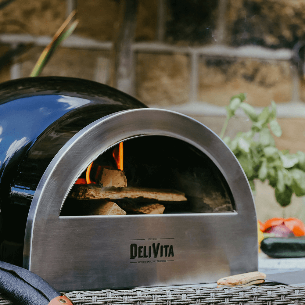 DeliVita Wood-Fired Oven - Very Black - Lifestyle image 2